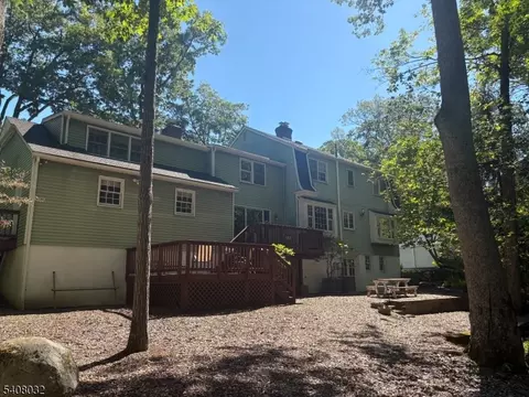 418 Pines Lake Dr, Wayne, NJ 07470 photo 39
