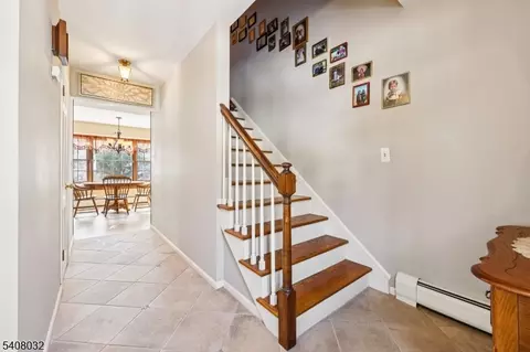 418 Pines Lake Dr, Wayne, NJ 07470 photo 7