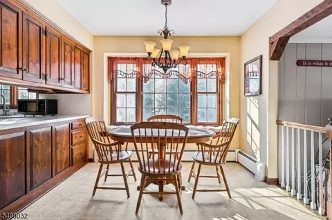418 Pines Lake Dr, Wayne, NJ 07470 photo 14