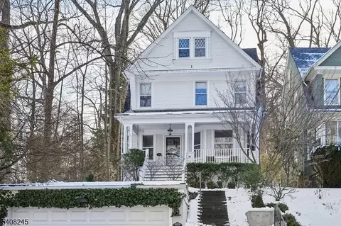 62 Mountain Ave, Summit, NJ 07901