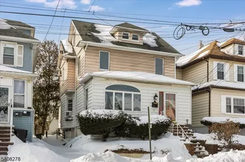 31 6th Ave, Clifton, NJ 07011