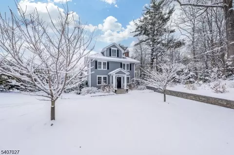 24 Loantaka Way, Madison, NJ 07940