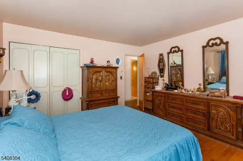 431 Blanchard Ter, Hackensack, NJ 07601 photo 15