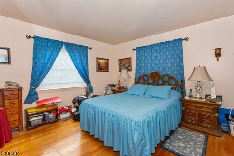 431 Blanchard Ter, Hackensack, NJ 07601 photo 14
