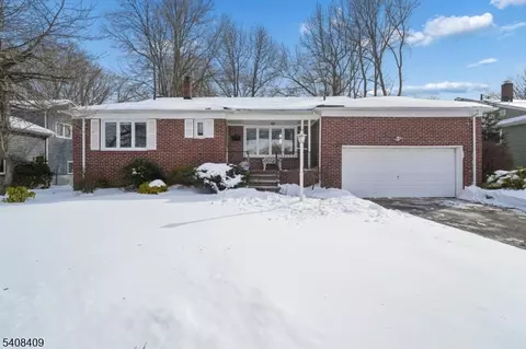 20 Archbridge Ln, Springfield, NJ 07081