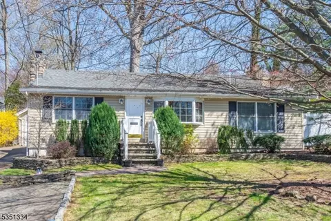 Exterior - 53 Laurel Dr, Wayne, NJ 07470 photo 2 of 6