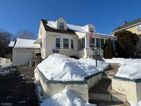 421 Morrissee Ave, Haledon, NJ 07508