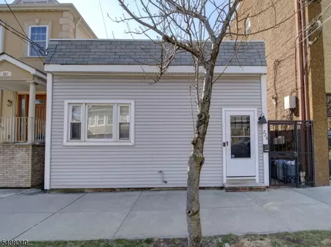229 Palisade Ave, Garfield, NJ 07026