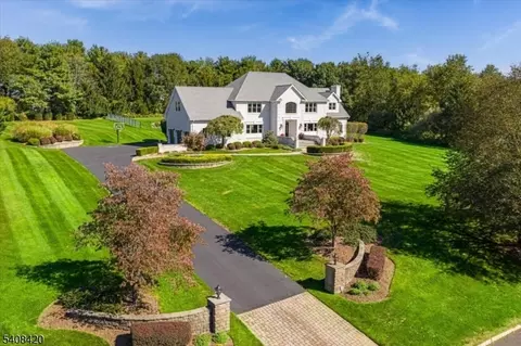 231 Ronan Way, Branchburg, NJ 08853