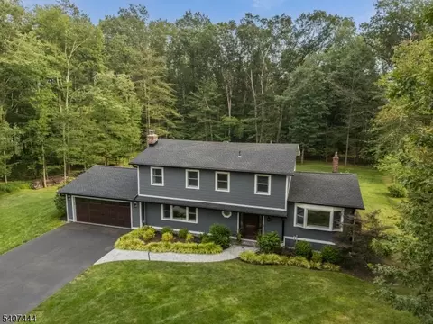 41 Franklin Rd, Mendham, NJ 07945