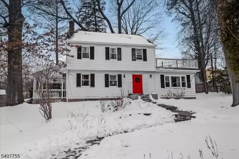 8 Highmont Ter, Montclair, NJ 07042