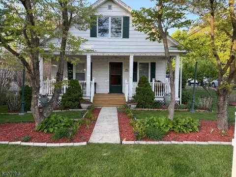 18 Elycroft Ave E, Rockaway, NJ 07866