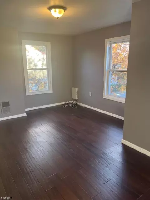 300 E 6th St, Plainfield, NJ 07060 photo 11