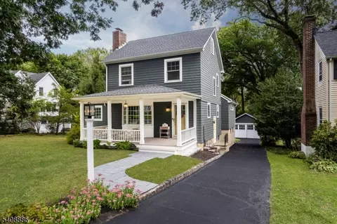 195 Hillside Ave, Chatham, NJ 07928