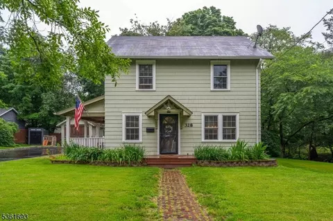 328 John St, Bound Brook, NJ 08805
