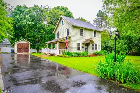 Exterior - 328 John St, Bound Brook, NJ 08805 photo 3 of 5