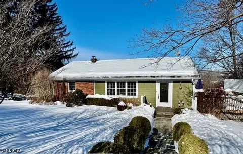 6 Courtland Rd, Vernon, NJ 07462