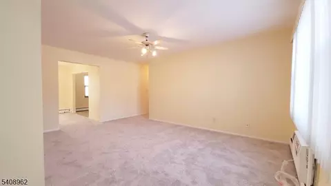 93 Fox Rd #2B, Edison, NJ 08817 photo 7