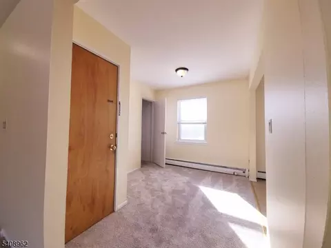93 Fox Rd #2B, Edison, NJ 08817 photo 8
