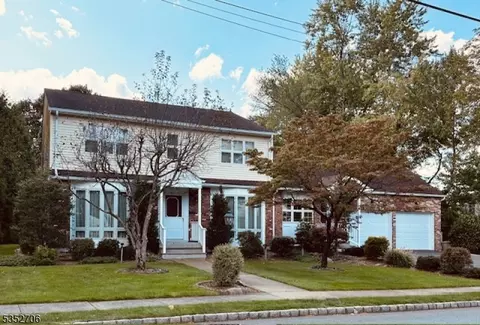 34 Brian Rd, West Caldwell, NJ 07006