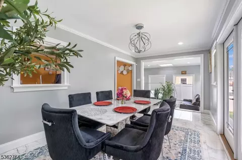 Dining - 132 Parkside Rd, Plainfield, NJ 07060 photo 2 of 5