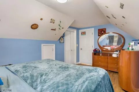 Bedroom - 132 Parkside Rd, Plainfield, NJ 07060 photo 4 of 4