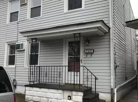 102 Mercer St, Phillipsburg, NJ 08865