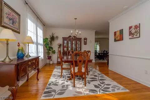 8 Comstock Ln, Skillman, NJ 08558 photo 7