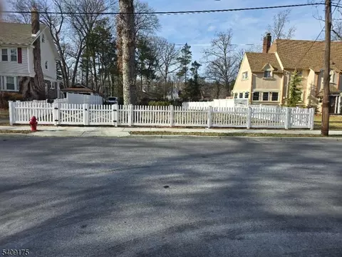 679 Haxtun Ave, City Of Orange Twp, NJ 07050