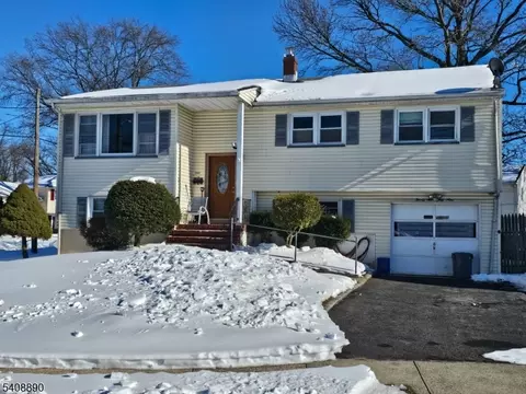 2469 Macarthur Dr, Union, NJ 07083
