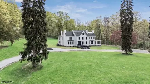 284 Mendham Rd, Morristown, NJ 07960