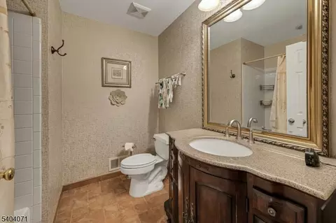 82 Constitution Way, Basking Ridge, NJ 07920 photo 25
