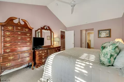 82 Constitution Way, Basking Ridge, NJ 07920 photo 20