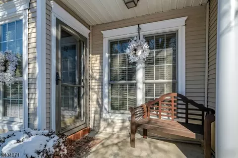 82 Constitution Way, Basking Ridge, NJ 07920 photo 2