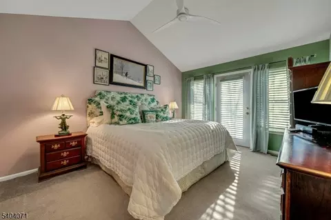 82 Constitution Way, Basking Ridge, NJ 07920 photo 18