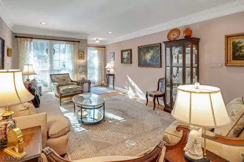 82 Constitution Way, Basking Ridge, NJ 07920 photo 6