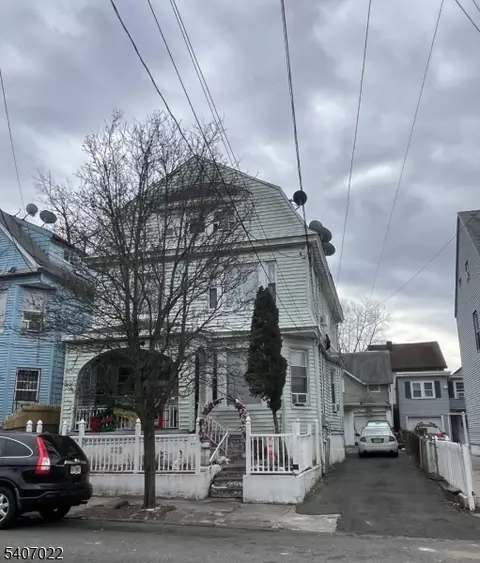 105-107 Coral St, Paterson, NJ 07522