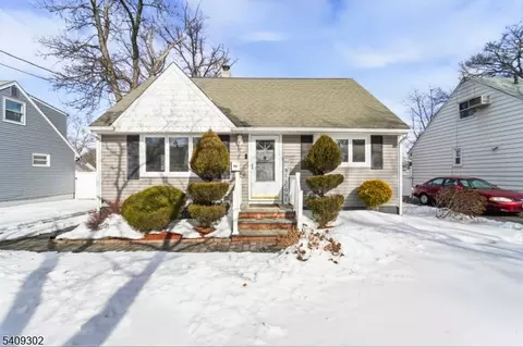 814 Falesky St, Rahway, NJ 07065