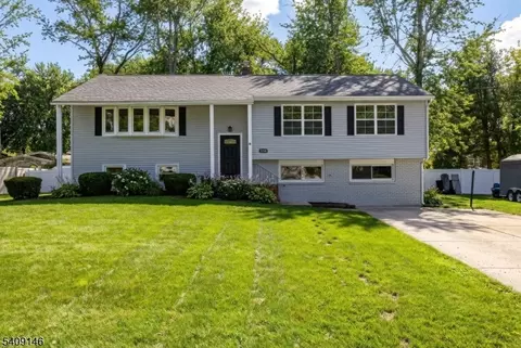 2290 Concord Rd, Scotch Plains, NJ 07076