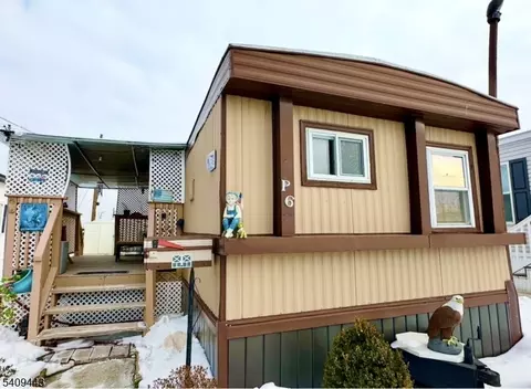 26 Dalbert St, Carteret, NJ 07008