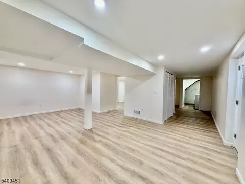 283 Arnold Ave, North Plainfield, NJ 07063 photo 15