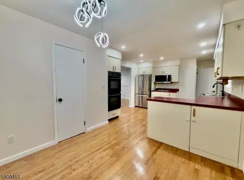 283 Arnold Ave, North Plainfield, NJ 07063 photo 9