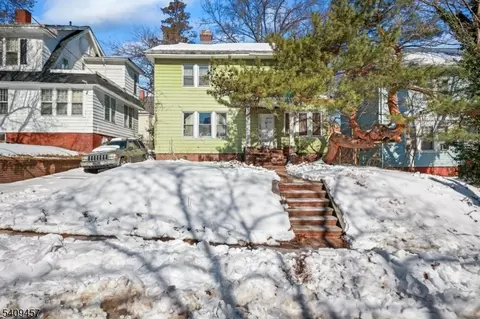 37-39 Custer Ave, Newark, NJ 07112