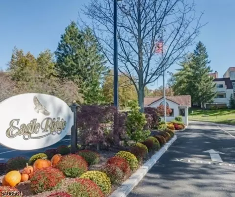 209 Cerrutti Ct, West Orange, NJ 07052
