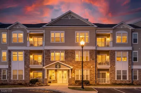 6110 Veterans Dr #6110, Wharton, NJ 07885