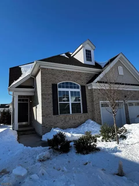 84 Norton Rd, Hillsborough, NJ 08844