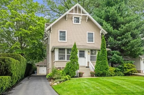 89 Glen Ave, Glen Rock, NJ 07452