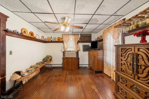 540 E 3rd Ave, Roselle, NJ 07203 photo 9