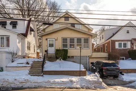 540 E 3rd Ave, Roselle, NJ 07203