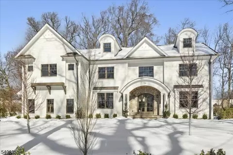 54 Midwood Ter, Madison, NJ 07940